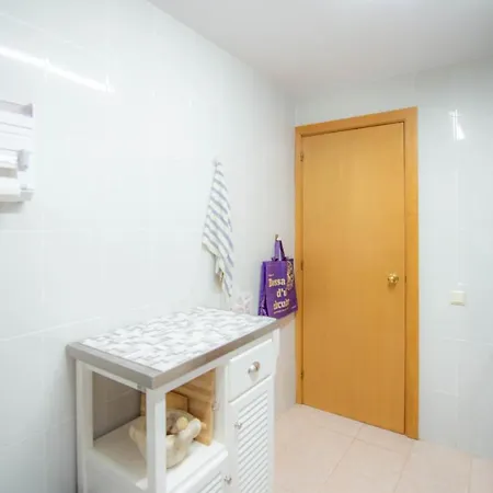 Luna With Jacuzzi, 5mins Walking To The Beach, Sea And Castle View Big Terrace Apartamento