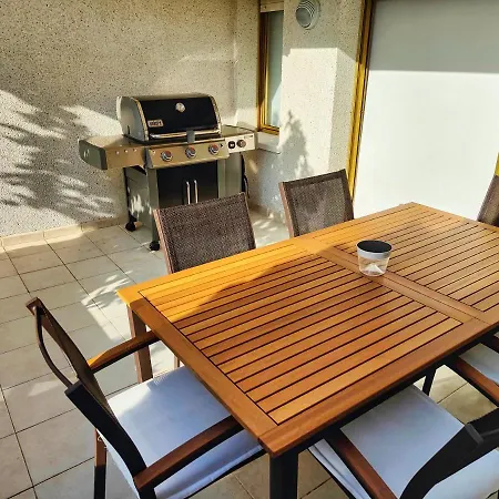 Luna With Jacuzzi, 5mins Walking To The Beach, Sea And Castle View Big Terrace Apartamento