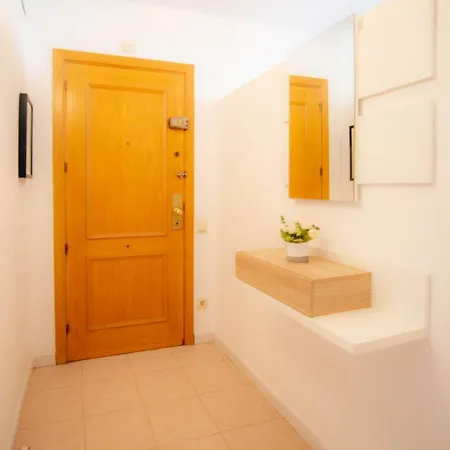 Luna With Jacuzzi, 5mins Walking To The Beach, Sea And Castle View Big Terrace Apartamento Tossa de Mar