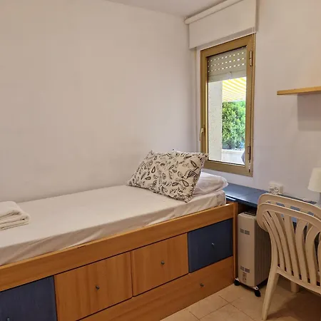 Apartamento Luna With Jacuzzi, 5mins Walking To The Beach, Sea And Castle View Big Terrace