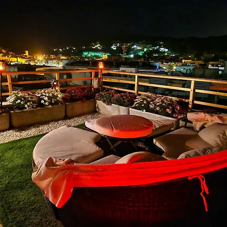 Apartamento Luna With Jacuzzi, 5mins Walking To The Beach, Sea And Castle View Big Terrace Tossa de Mar